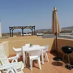 Casa En Lagos With Free Wifi & Netflix Cotillo