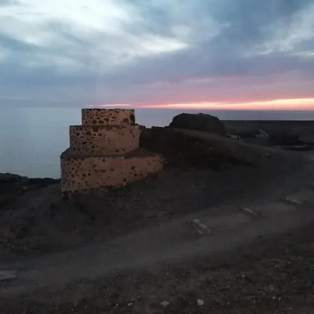 Апартаменты Casa En Lagos With Free Wifi & Netflix El Cotillo (Fuerteventura)